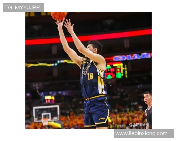 广东男篮对决国家队展现篮球实力与激情的巅峰对抗